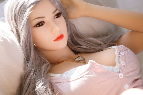 Zarte Aibei Doll Sex