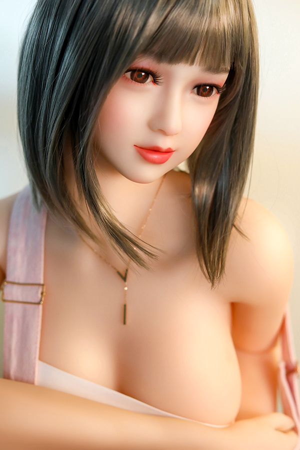 Asiatische Real Doll Sexpuppe