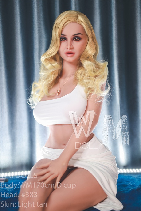 MILF Love Doll mit lockigem blonde