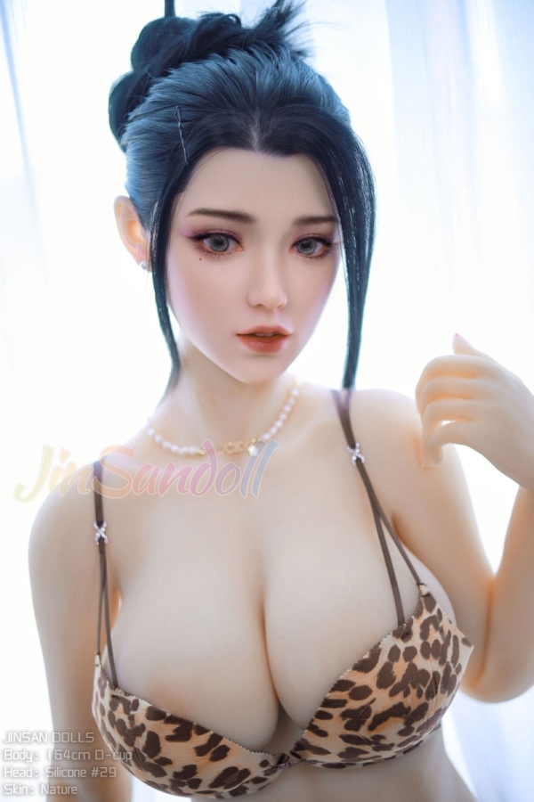 BrÃ¼nette Real Sex Doll 164cm