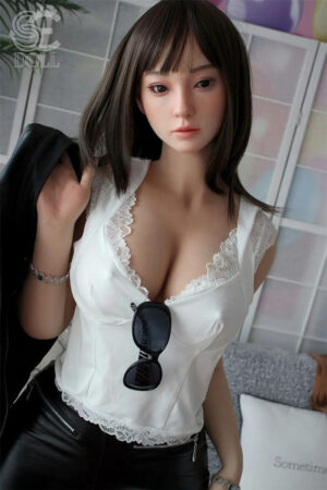 Real Sexdoll mit realistischer Hautstruktur