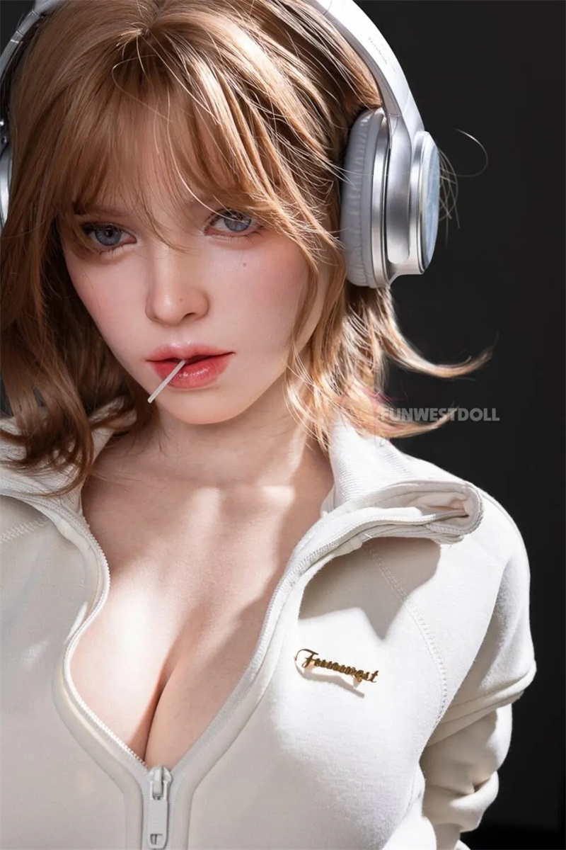 Funwest-Thalia-01 152cm/4ft12 D-cup Funwest Silikon realdoll Thalia