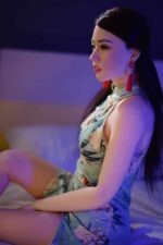 Sexpuppen mit mittleren Titten C-Körbchen