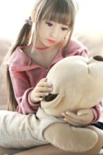 Süße Asiatische teensexdoll