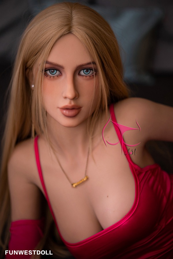 1 Sexy Doll mit Natürlicher Brustgröße