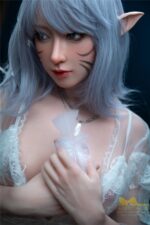 Eisblaue kurze Haare sexpuppe echte