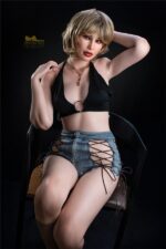 Sexy Kurze Blonde Sex Doll