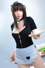Real doll puppe mit Kaffee