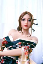 Braune Haare reale dolls