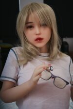 Blonde Love Dolls Jung