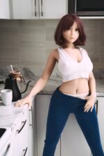 Junge Piper Sexpuppe