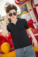 Koreanische Sexpuppen mit Sonnenbrille
