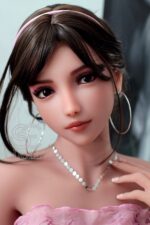 zarten Gesichtszügen Real Doll