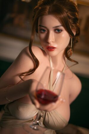 Luxuriöse Silikonpuppen hielt den Rotwein Kelch elegant