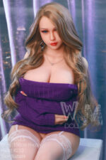 Große gewellte blonde BBW Sexpuppe