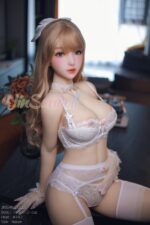 Sex dolls mit sinnlichen Kurven