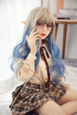 Elegante liebespuppen mit brille