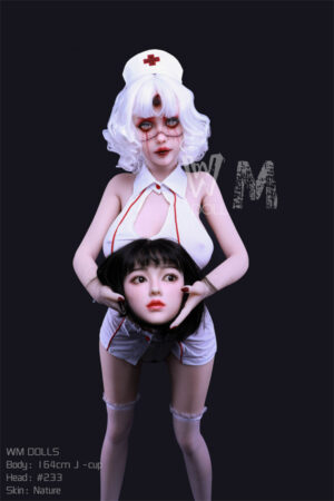Hentai Sex Doll mit Gesicht geflickt