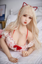Schöne Blonde Sexdoll