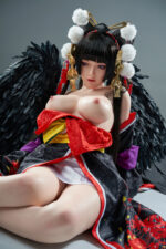 Sex puppen fick im Kimono